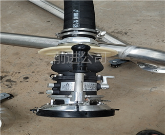 飞机加油地爬管