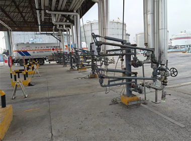 低残液自锁式快速接头